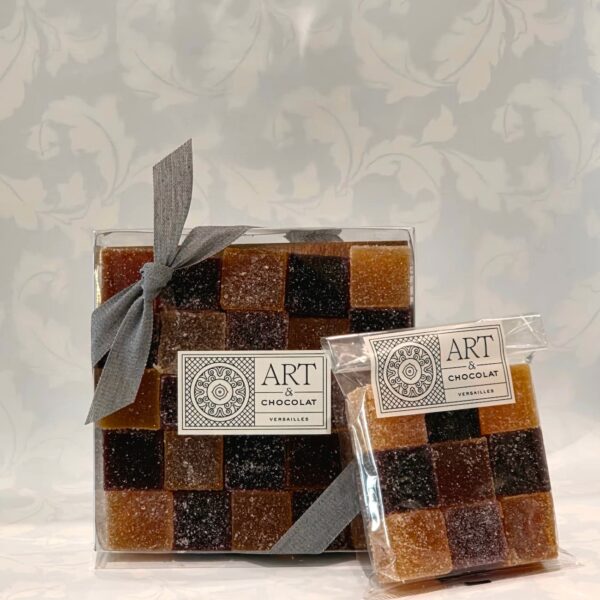 2 Boites à pates de fruits