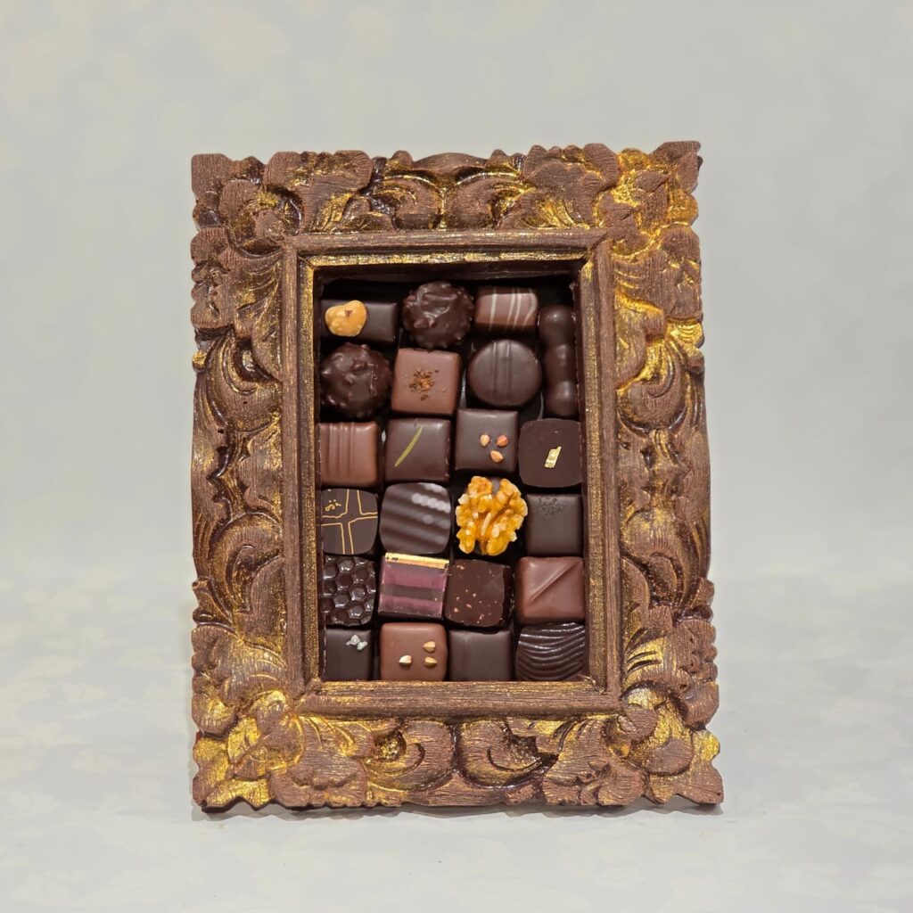 Cadre en chocolat de face